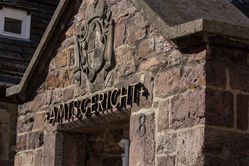 Eingang des Amtsgerichts Höxter Eingang des Amtsgerichts Höxter
